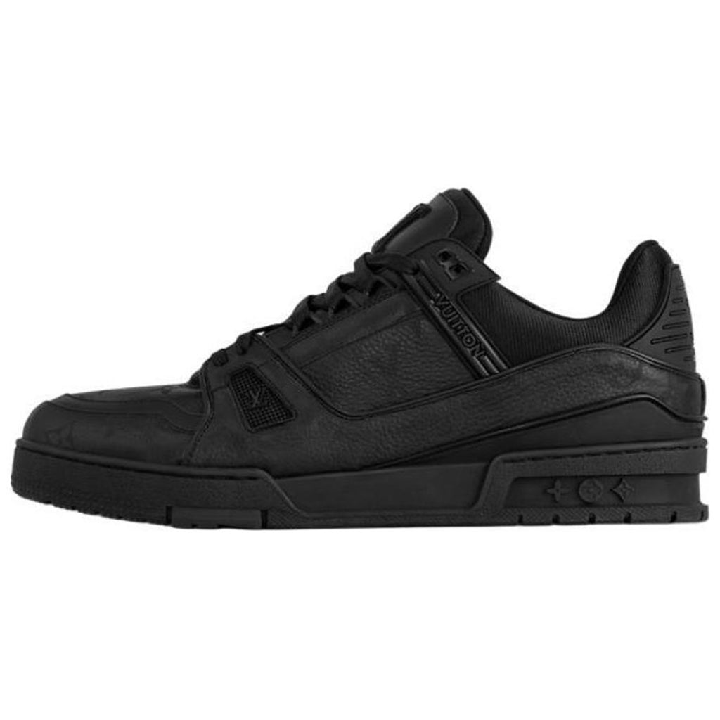 Louis Vuitton Trainer Maxi 2025 Spring/Summer Oversized Grained Calf Leather Low-Top Sneakers – Triple Black