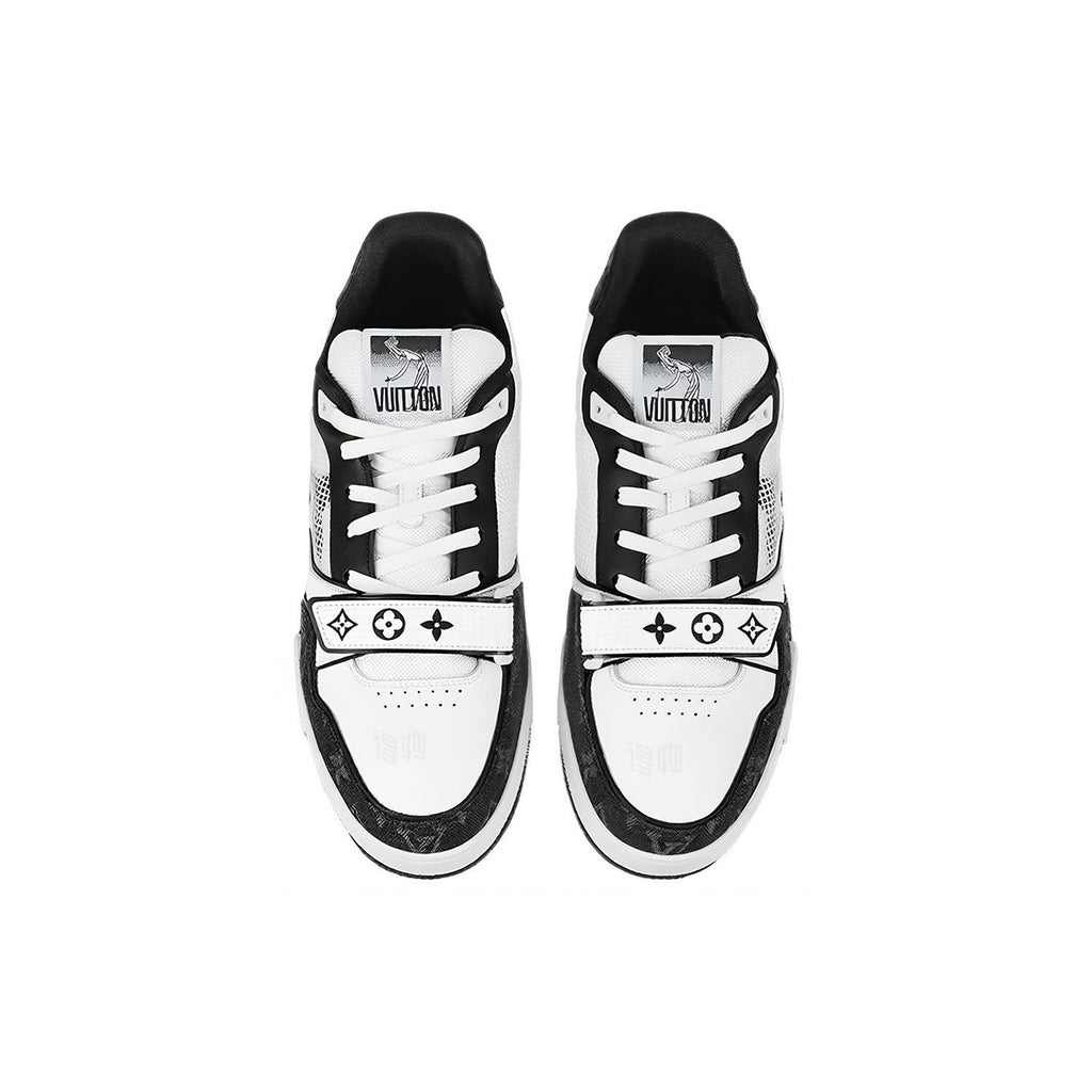 Louis Vuitton Trainer Calf Leather Lace-Up Low-Top Sneakers – Black & White